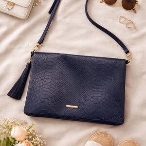 Elegant Navy Blue Crossbody Bag